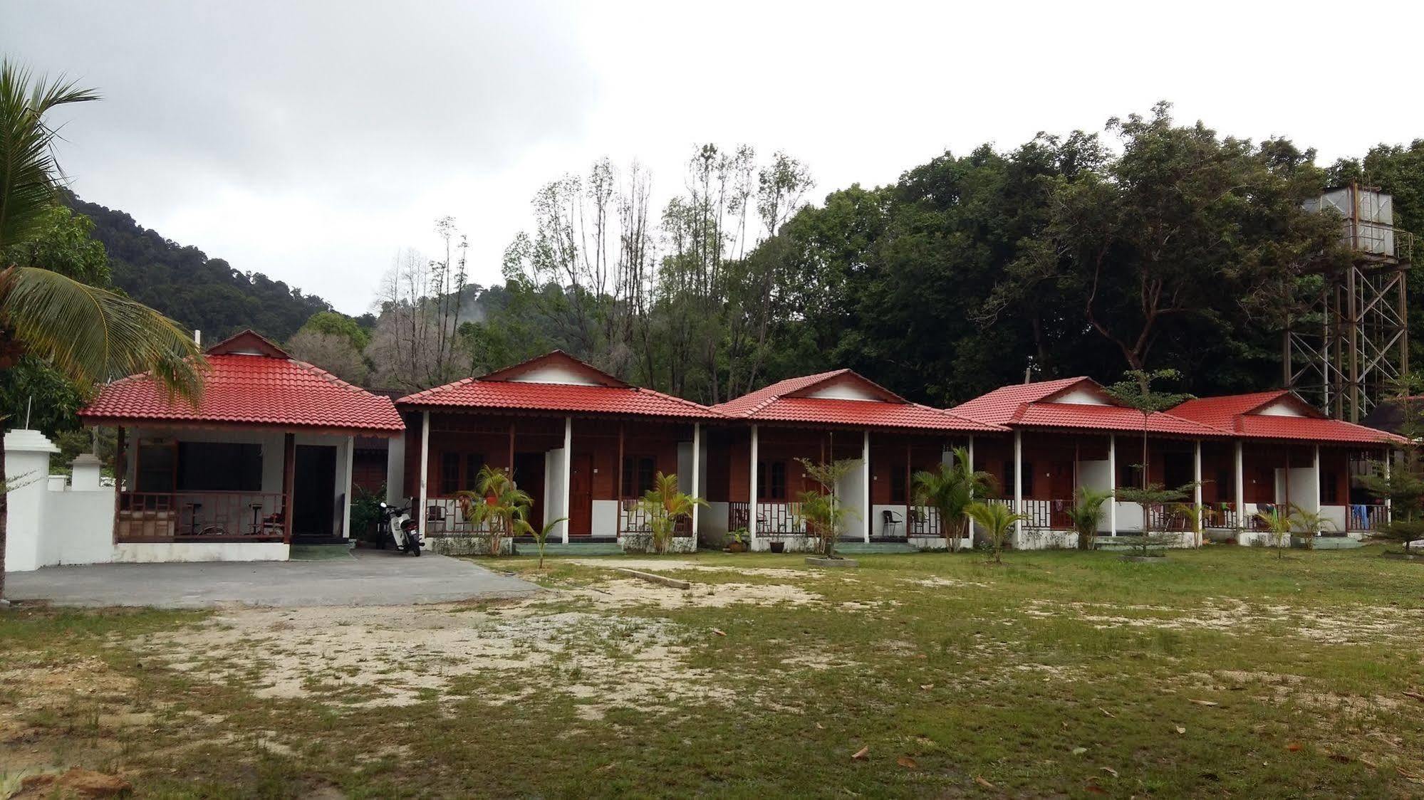 Pangkor Waterfall Beach Resort Kampung Teluk Nipah Eksteriør bilde